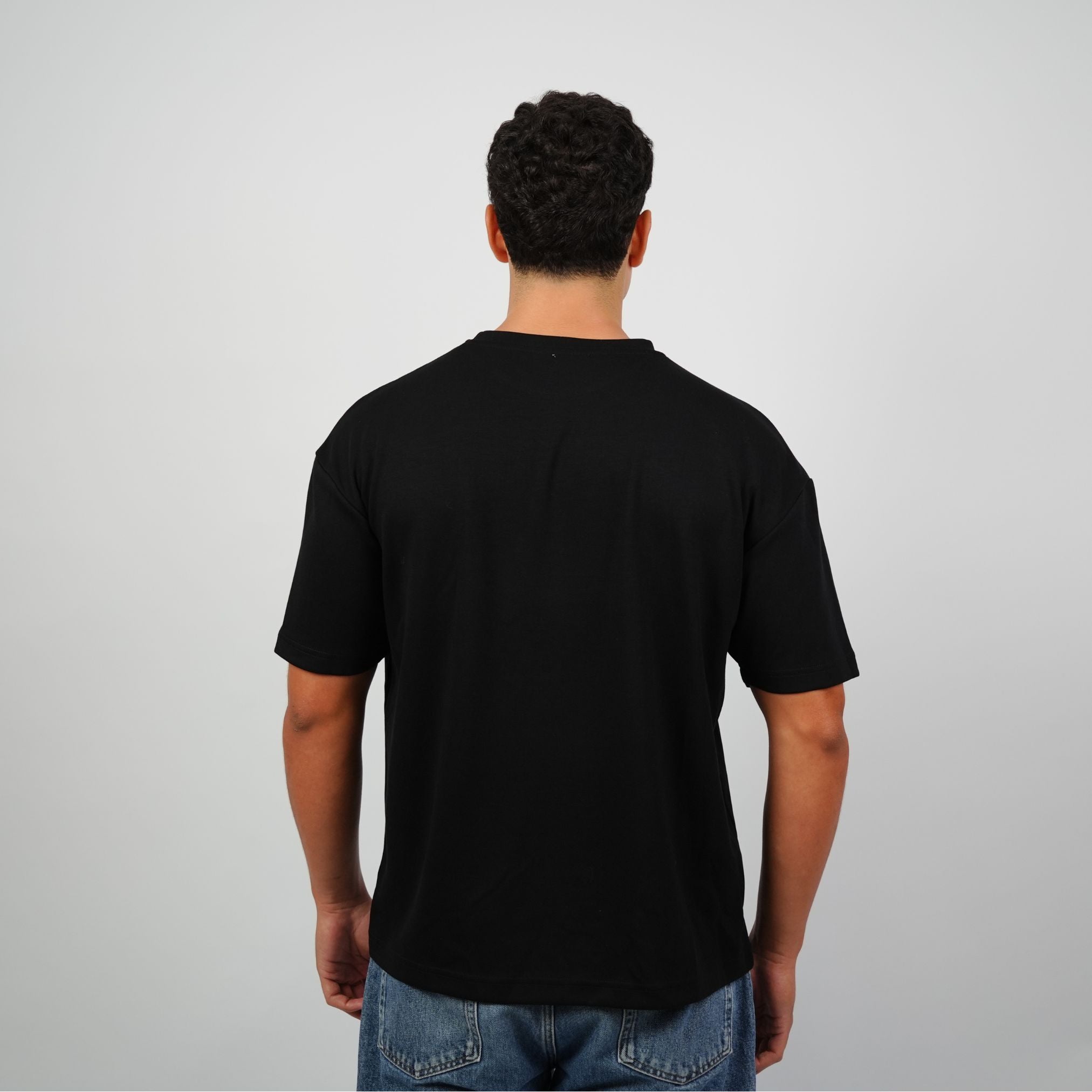 Unbasic T-shirt - CozyOnCozy