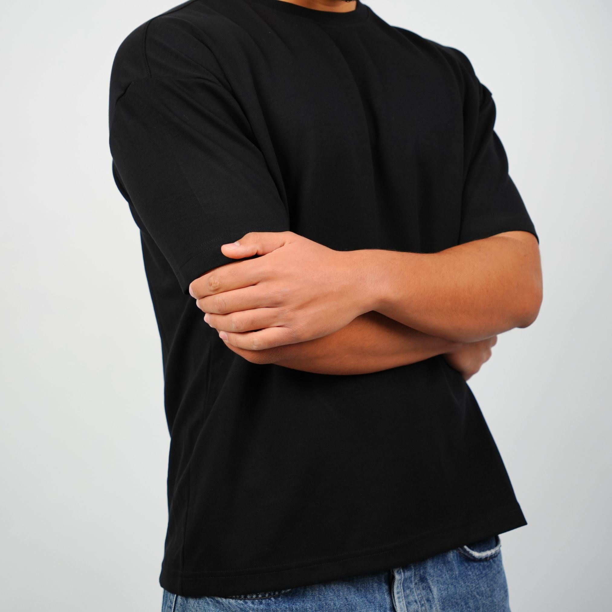 Unbasic T-shirt - CozyOnCozy