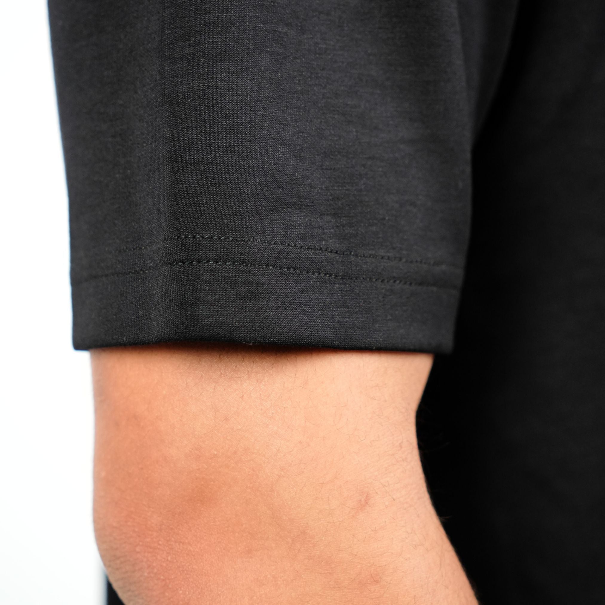 Unbasic T-shirt - CozyOnCozy